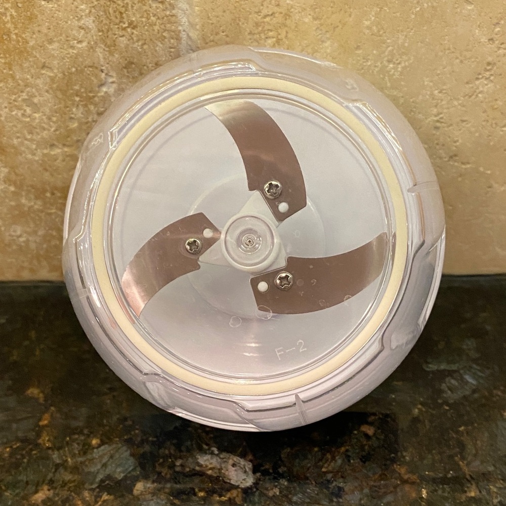 Weight Watchers Manual Pull-String Food Chopper